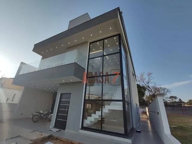 Casas Casa de Condomínio com Pé direito elevado à venda em Sorocaba - SP -  Imovelweb