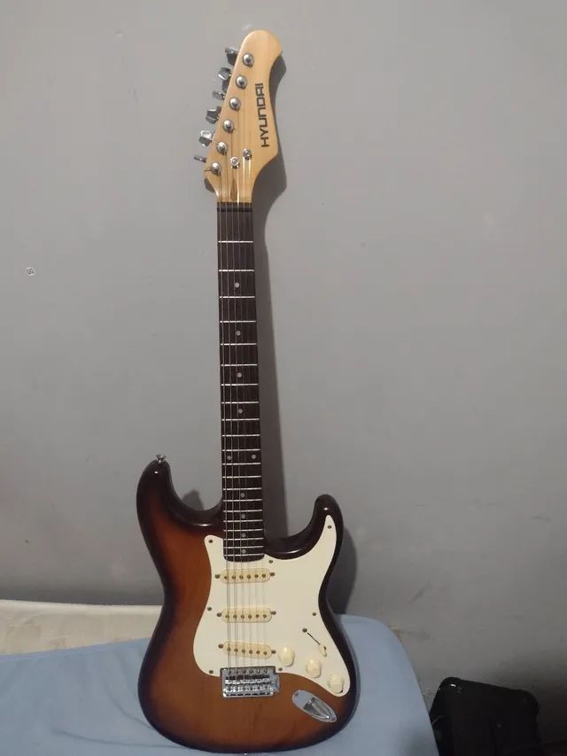 Troco celular por guitarra  +258 anúncios na OLX Brasil