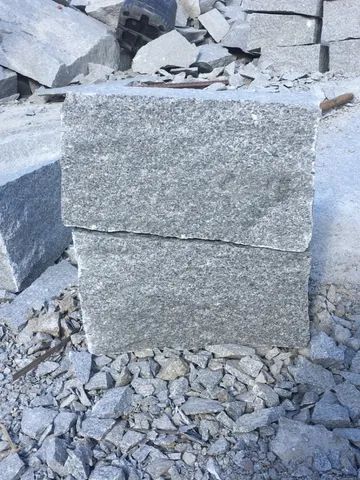 Pedras para construção e calçamento 