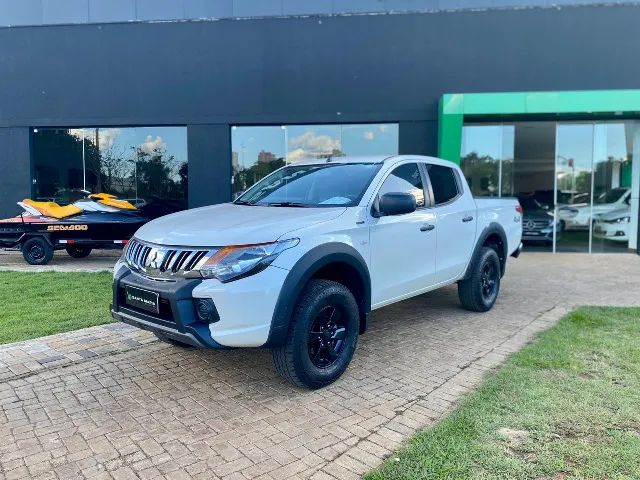 Mitsubshi L200 Triton Sport gls 2.4 4x4 2020/2021