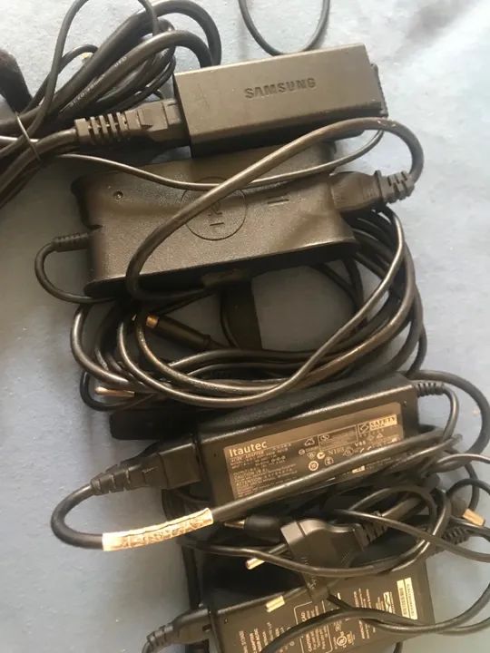 Various original used laptop power adapters64341174037379120