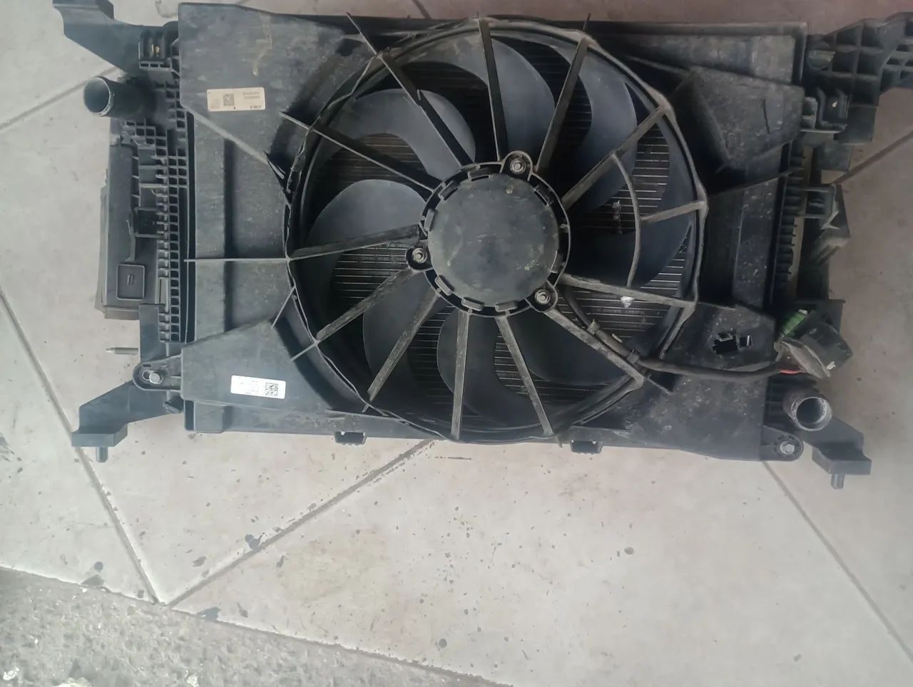 Kit radiador de Onix prisma Cobalt 2018 manual  - Foto 2