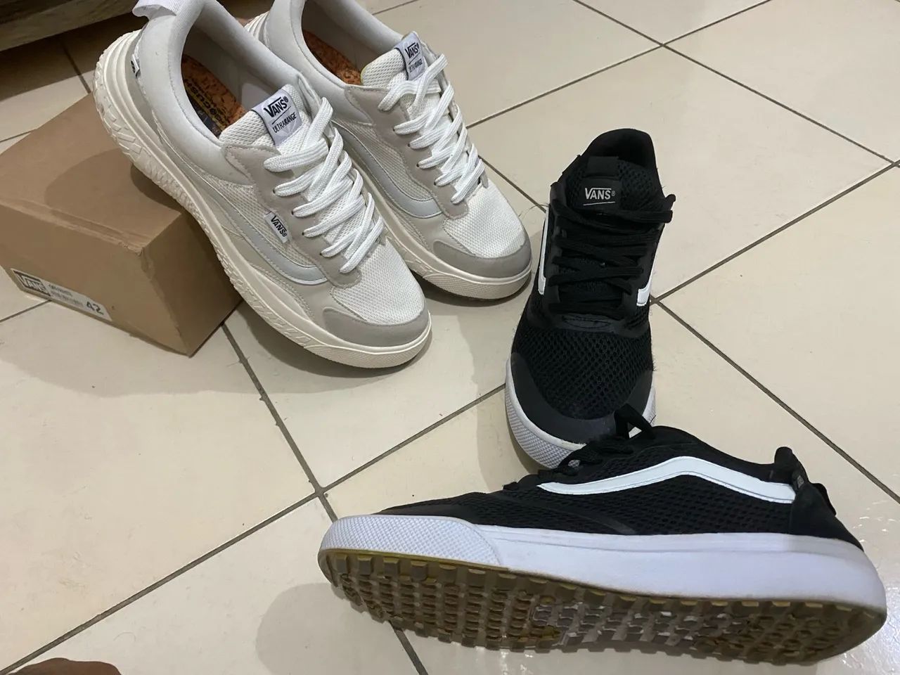 Dois tênis vans ultrange tamanho 42, ótimo estado de conservação. - Foto 5