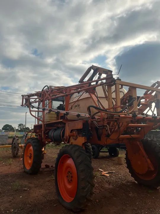 Pulverizador 2.000 litros ano 2000 necessita revisão - Foto 6