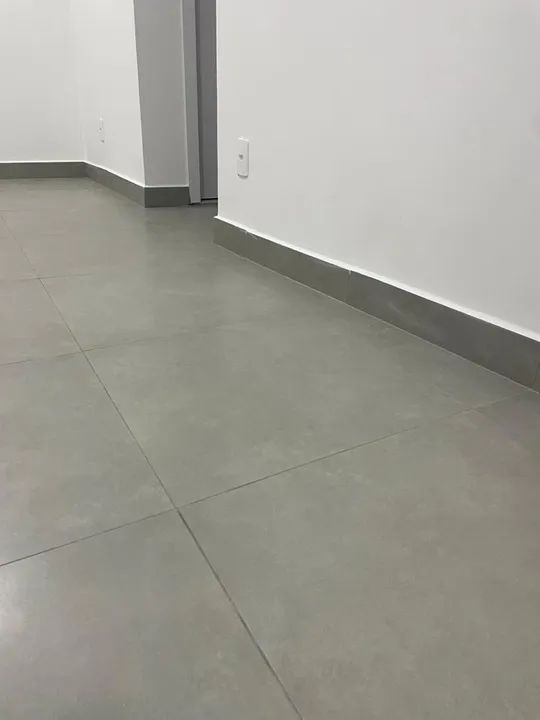 Piso (Porcelanato) + Rejunte 