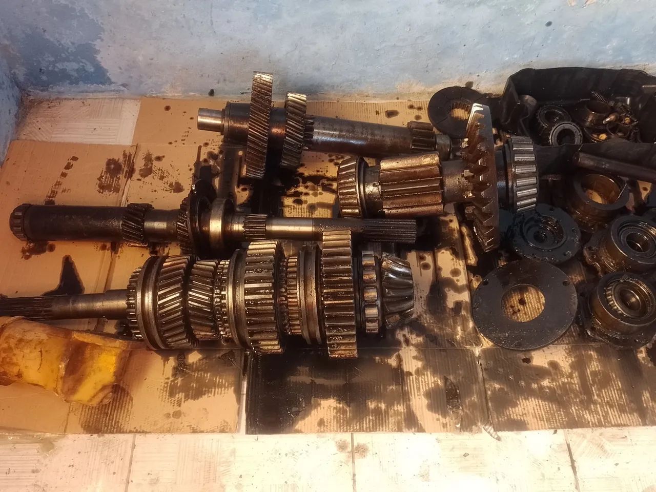 Peças de motoniveladora Huber wacor e cat 120b - Foto 5