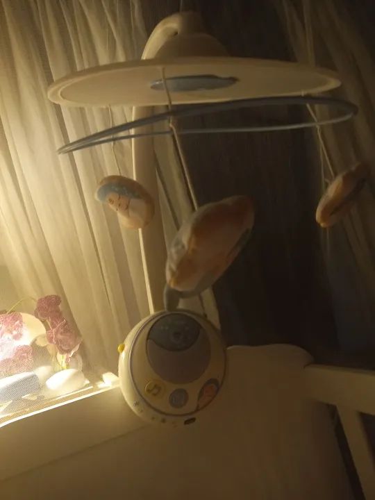 Móbile berço Chicco com projetor - Foto 4