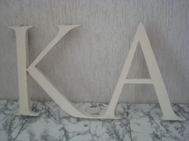 Vendo placas usadas e letras caixas conforme descrição no anuncio