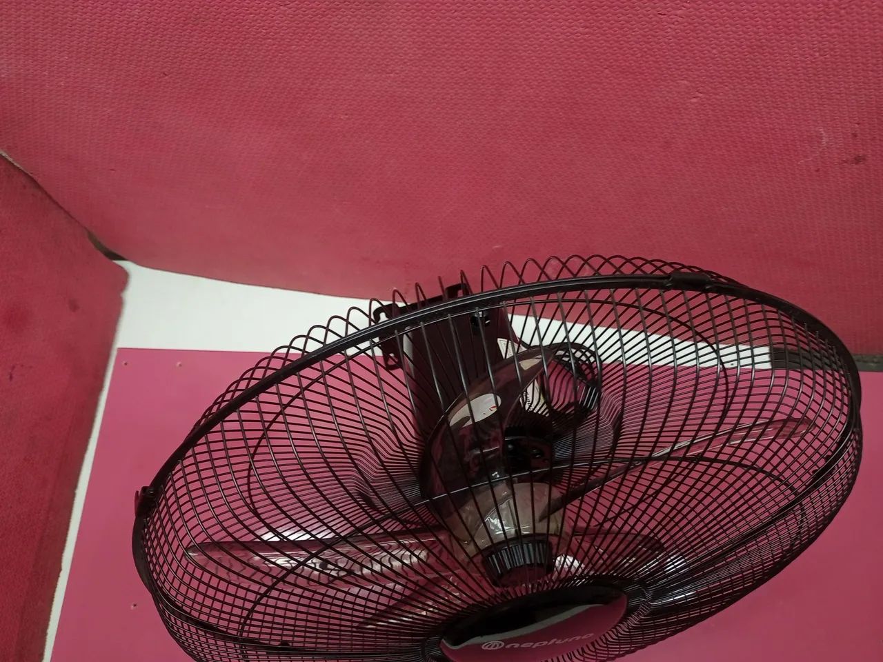 Ventilador de Parede Neptuno 110V