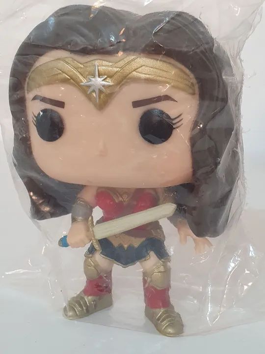 Boneco Funko Pop Wonder Woman mulher maravilha  - Foto 3