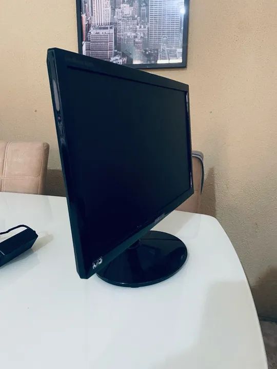 Monitor Samsung SA300 19 - Foto 2
