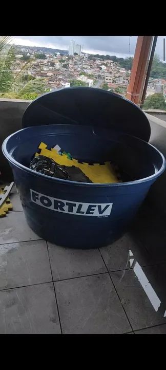 Cubo de água grande para venda! - Foto 2