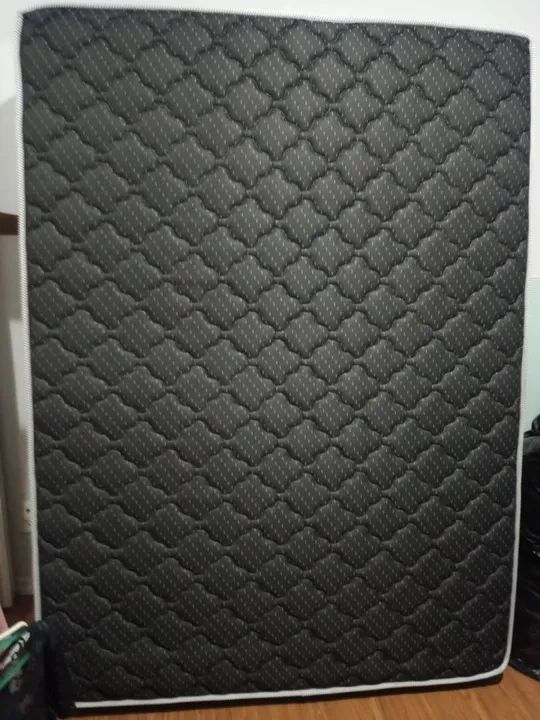 Colchão Ortobom , muito novo e, uma cabeceira muito nova  - Foto 3