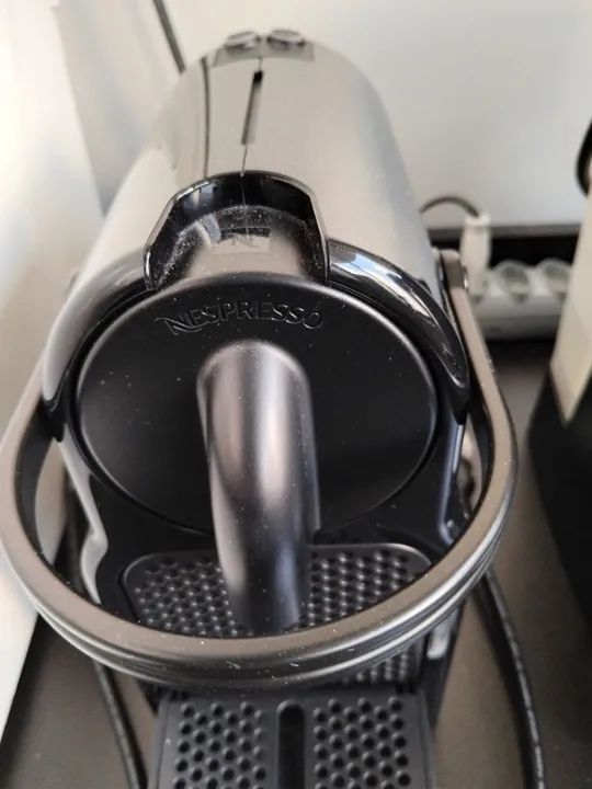 Cafeteira Nespresso Estado de Nova Nunca foi Usada! - Foto 2