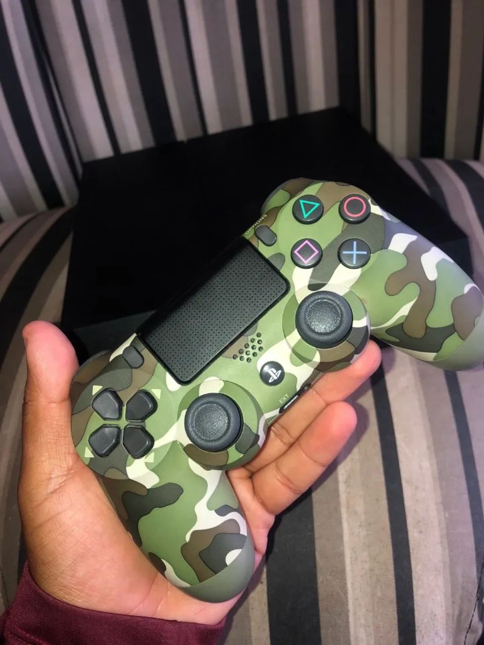 PS4 - 500GB  - Foto 4