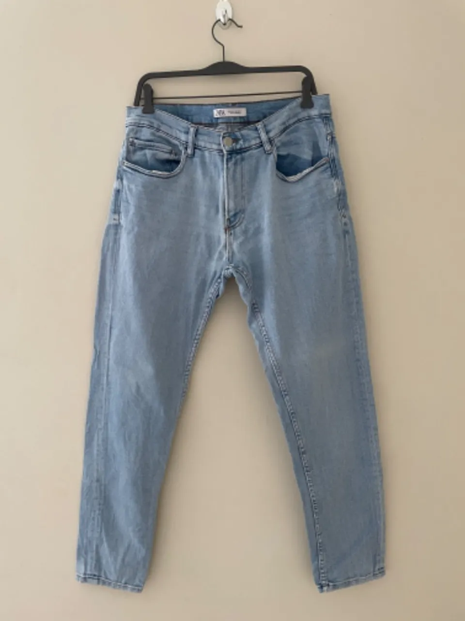 calça jeans clara