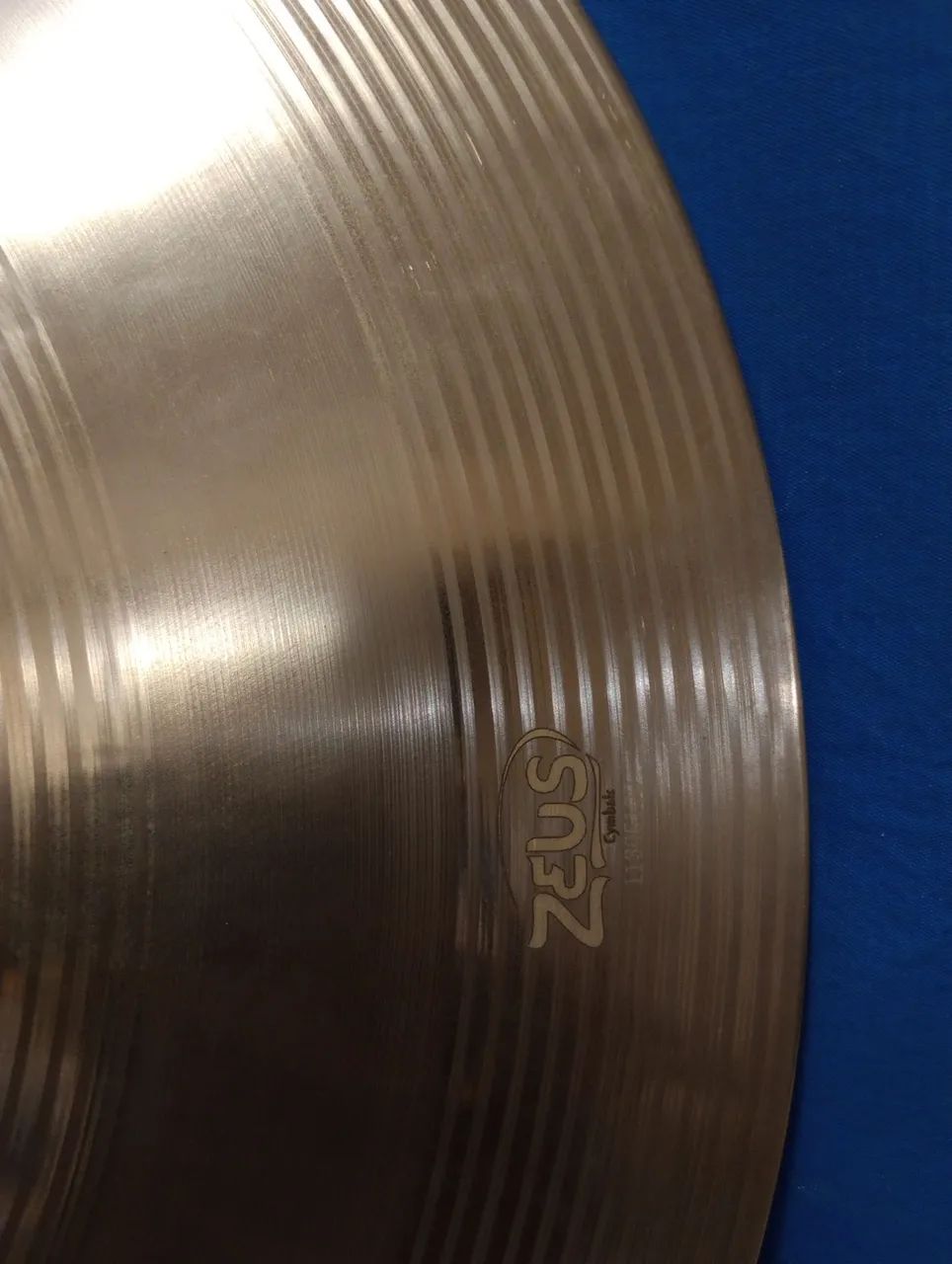 Crash Zeus hybrid 18