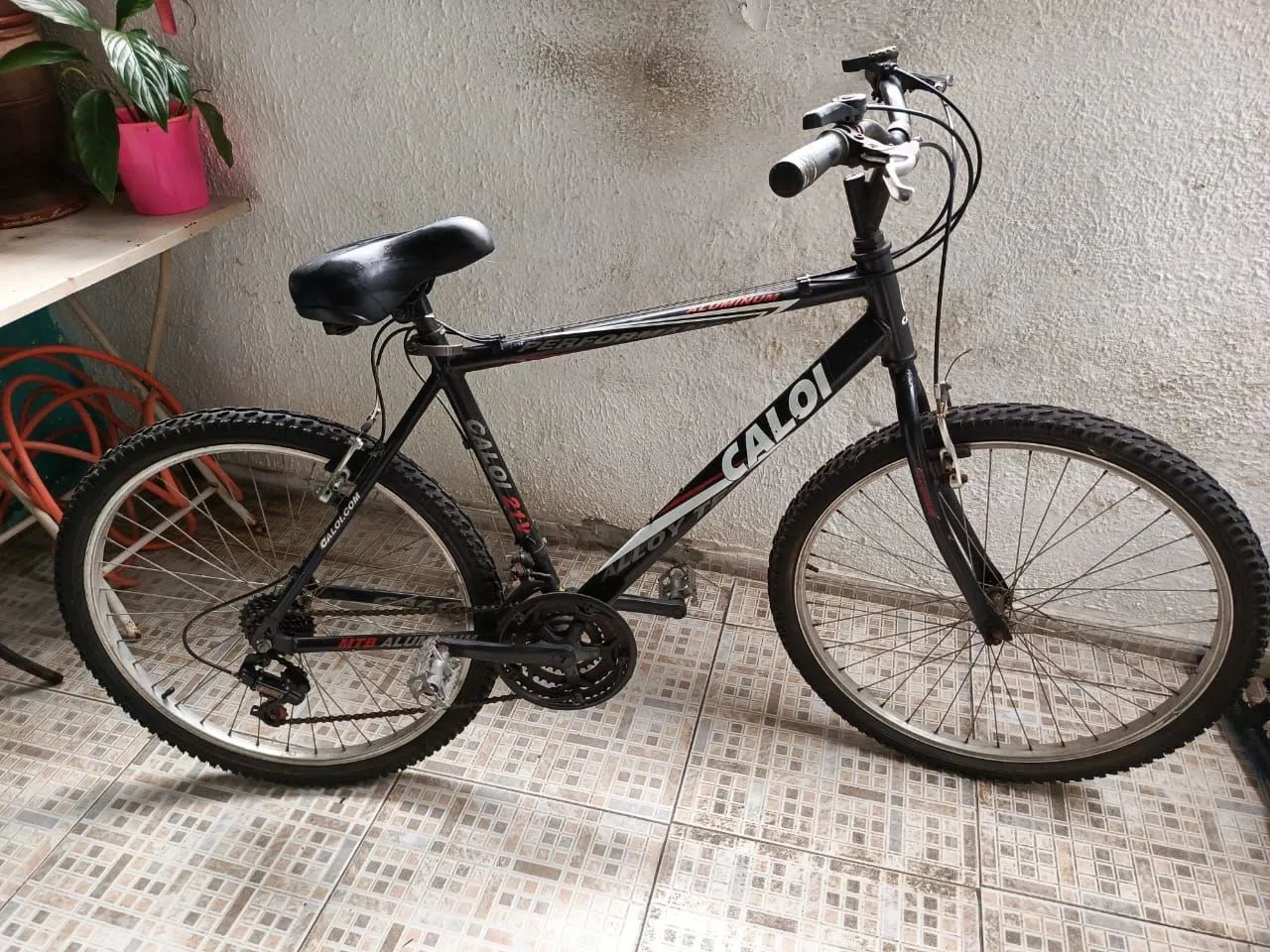 Bicicleta Caloi 21 Marchas - Foto 5