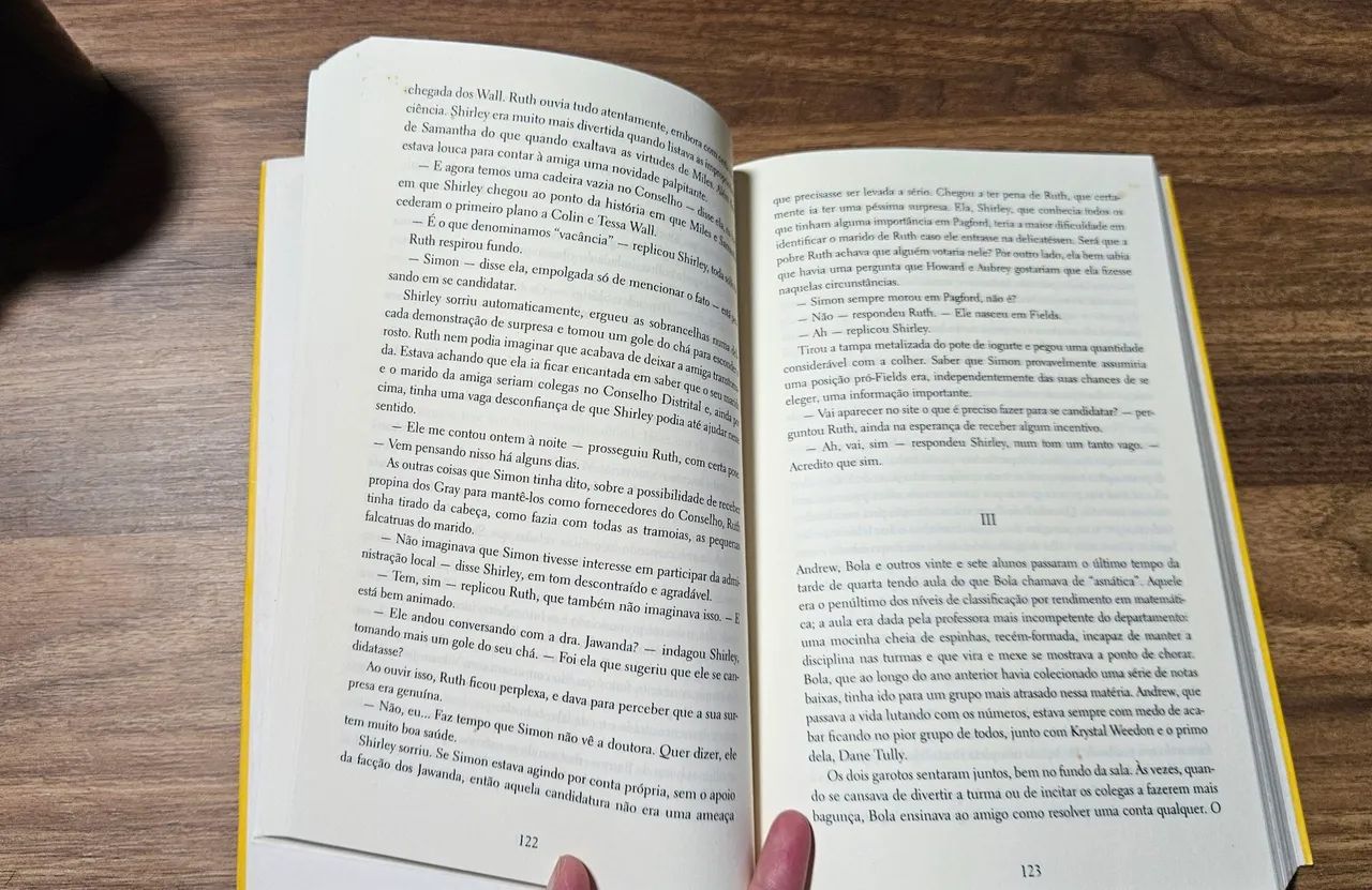 Morte Súbita. J. K. Rowling - Foto 5
