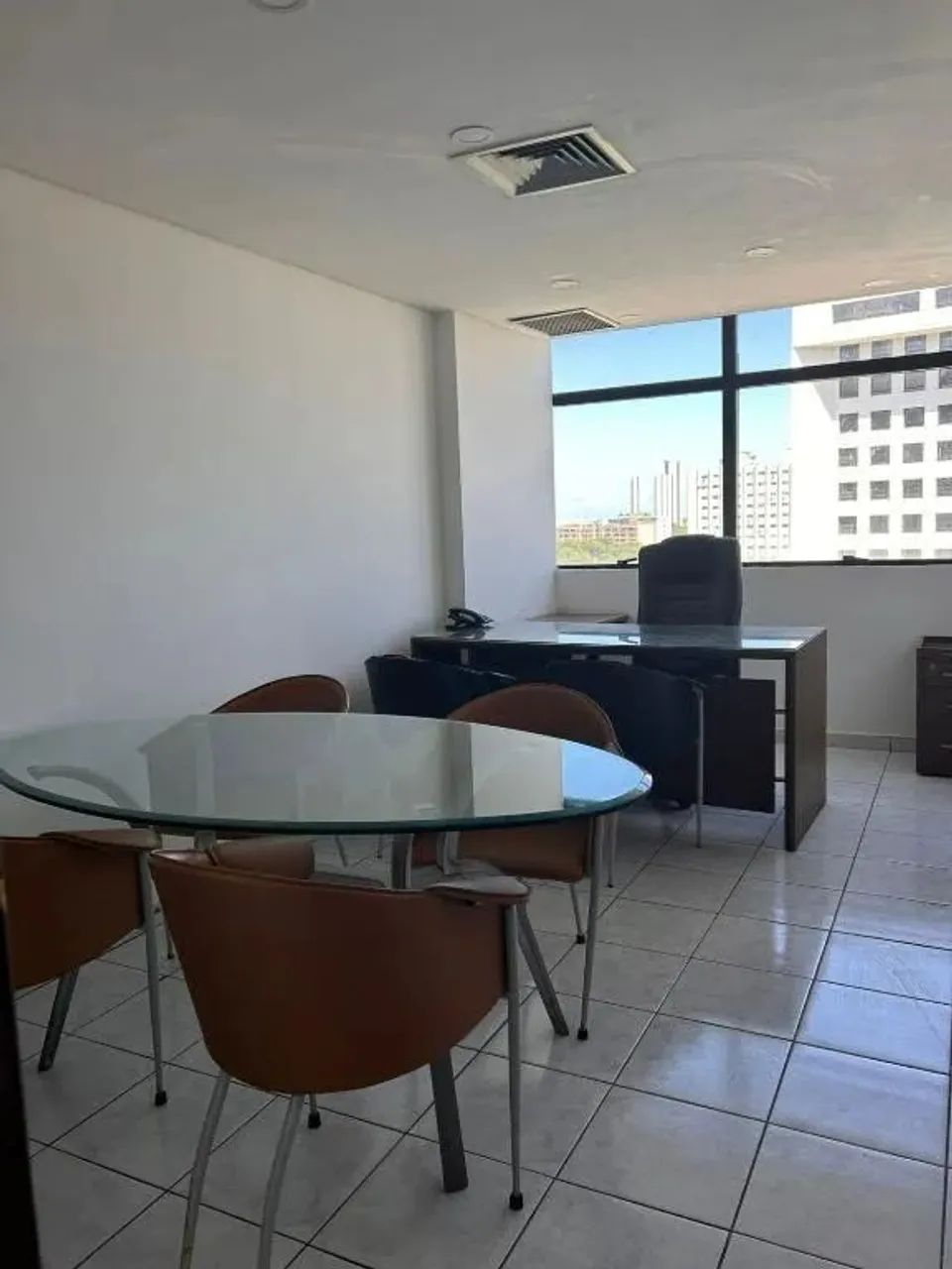 Sala/Casa Comercial à Venda em Espinheiro - Foto 4