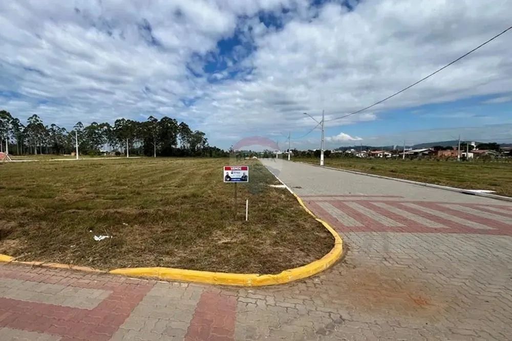 Terreno de Esquina no Portal do Valle  Localização Privilegiada no Bairro São Pedro!
