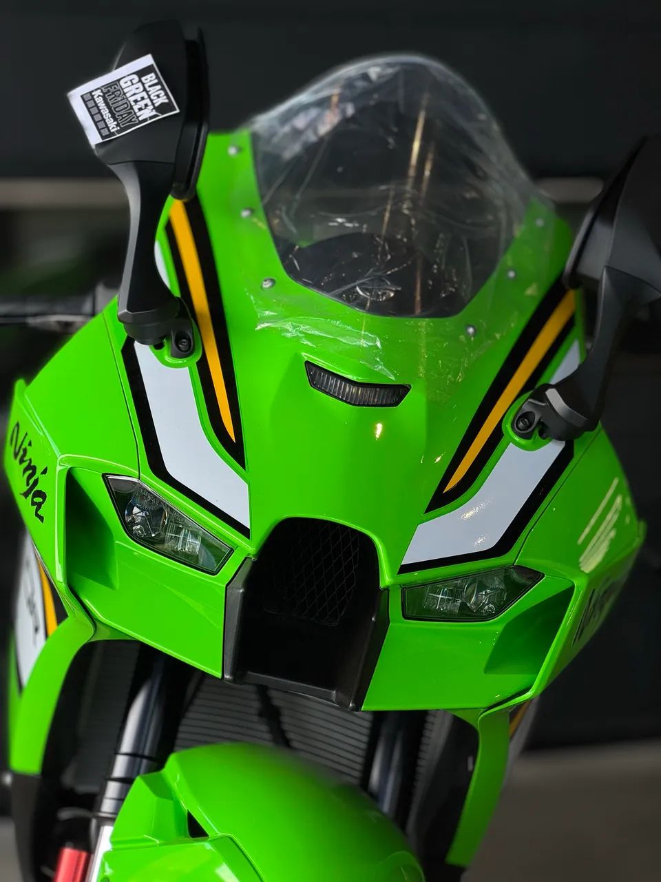 Kawasaki Zx-10/ Zx-10r 1000cc 2025 - 1439695916 | OLX