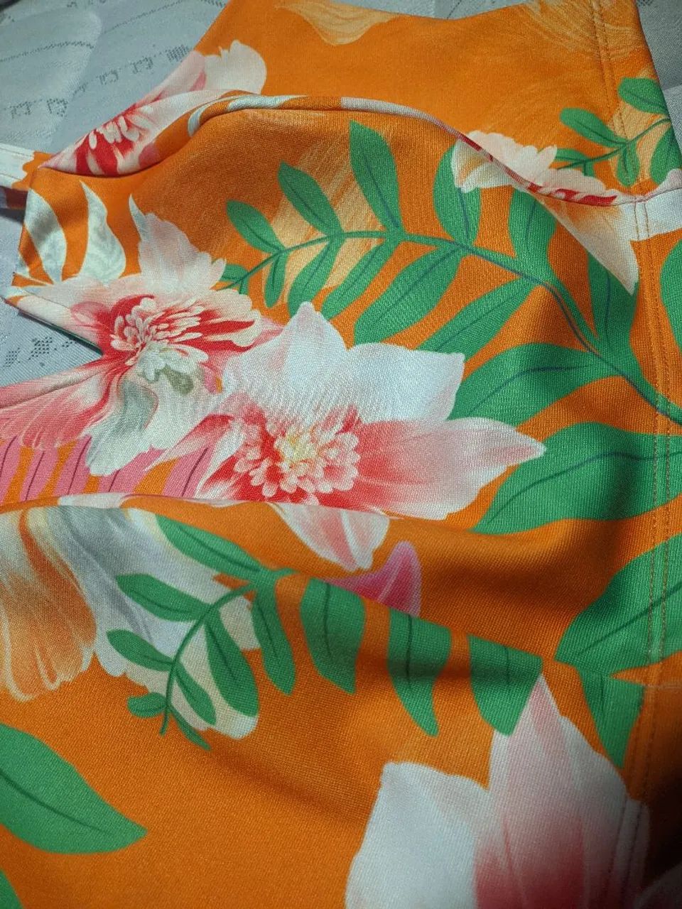 Top Floral Laranja Vibrante - Foto 3