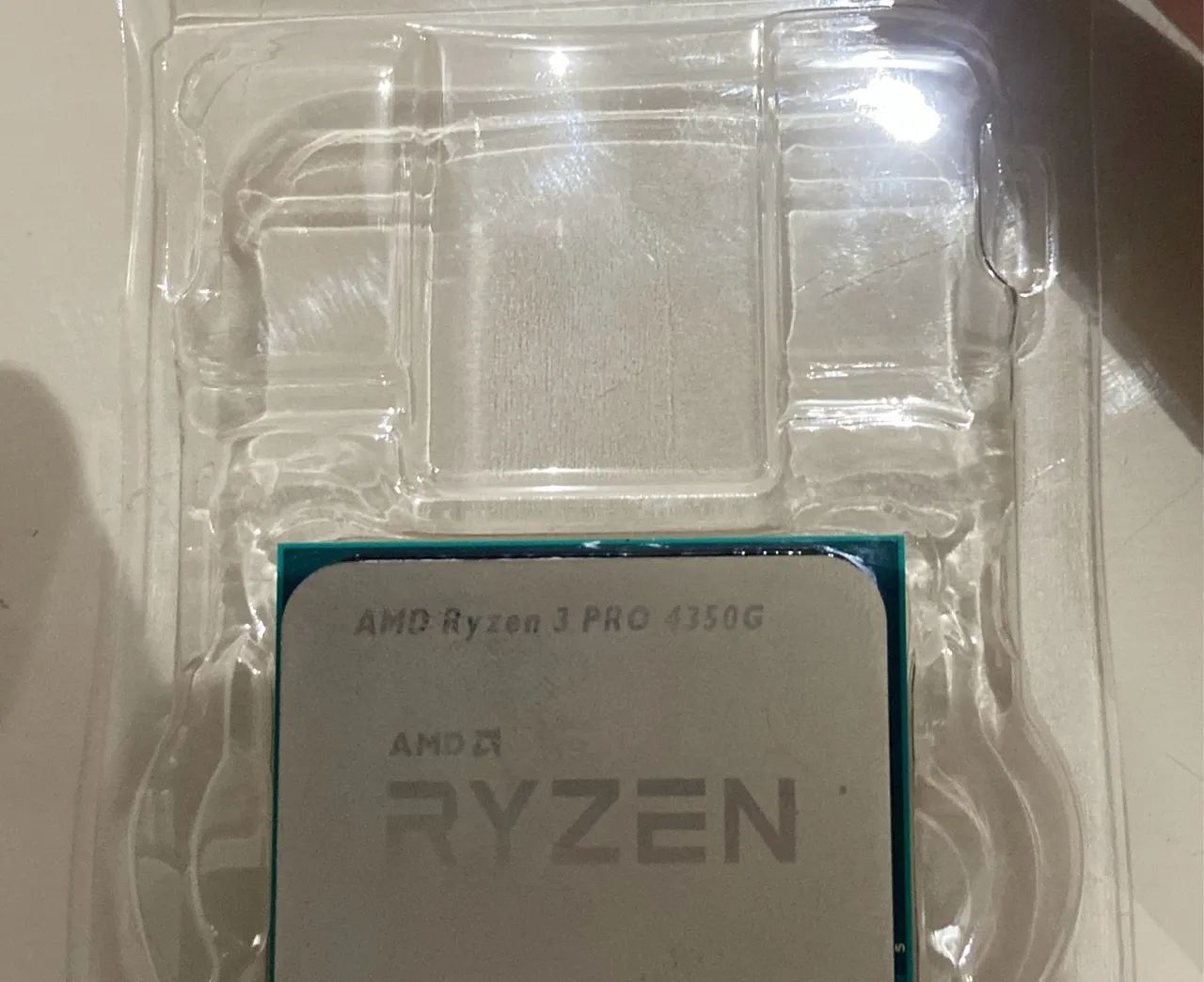 Ryzen 3 pro 4350g - Foto 3