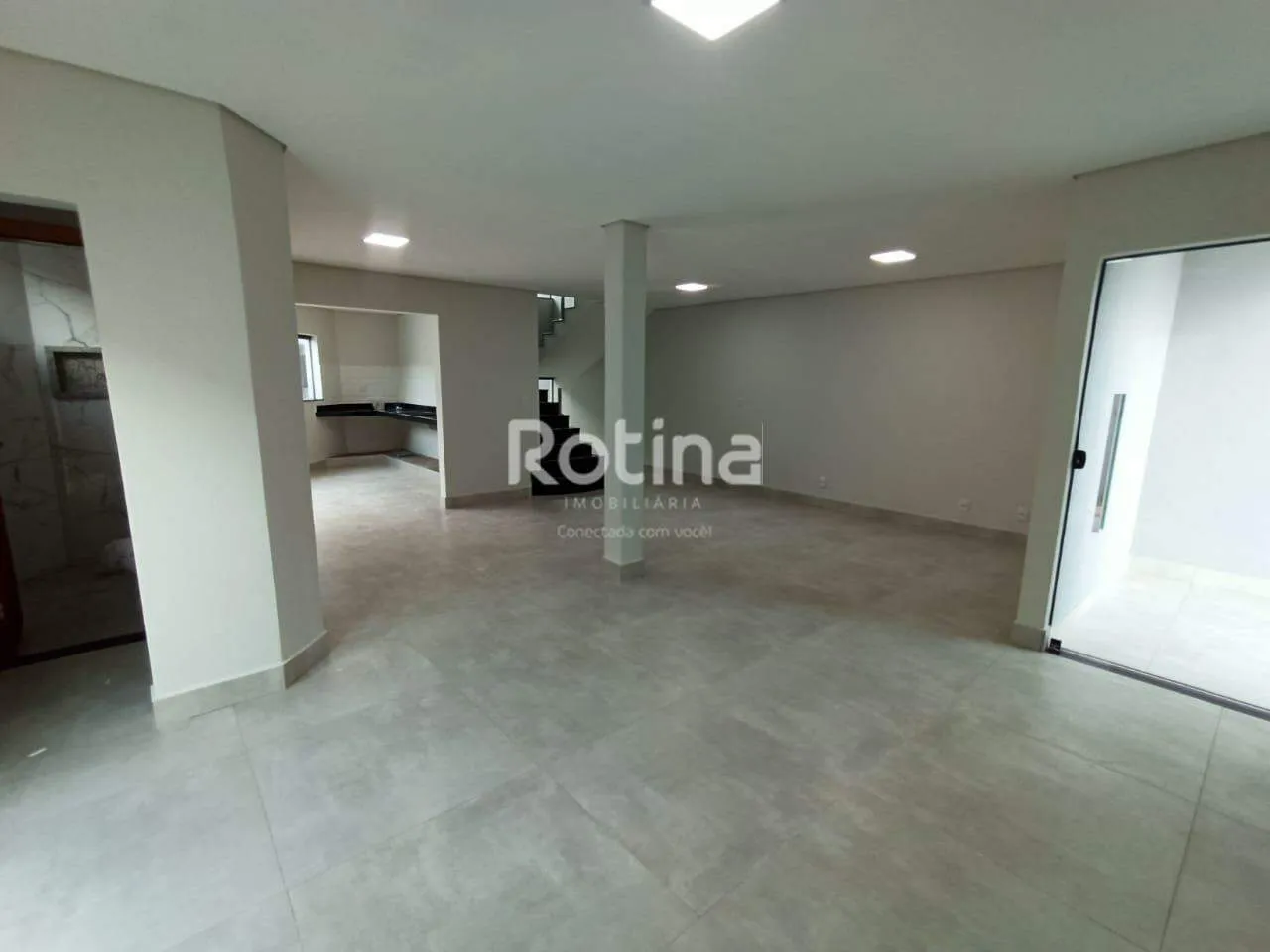 Casa à venda, 3 quartos, Nova Uberlândia - Uberlândia/MG - Rotina Imobiliária