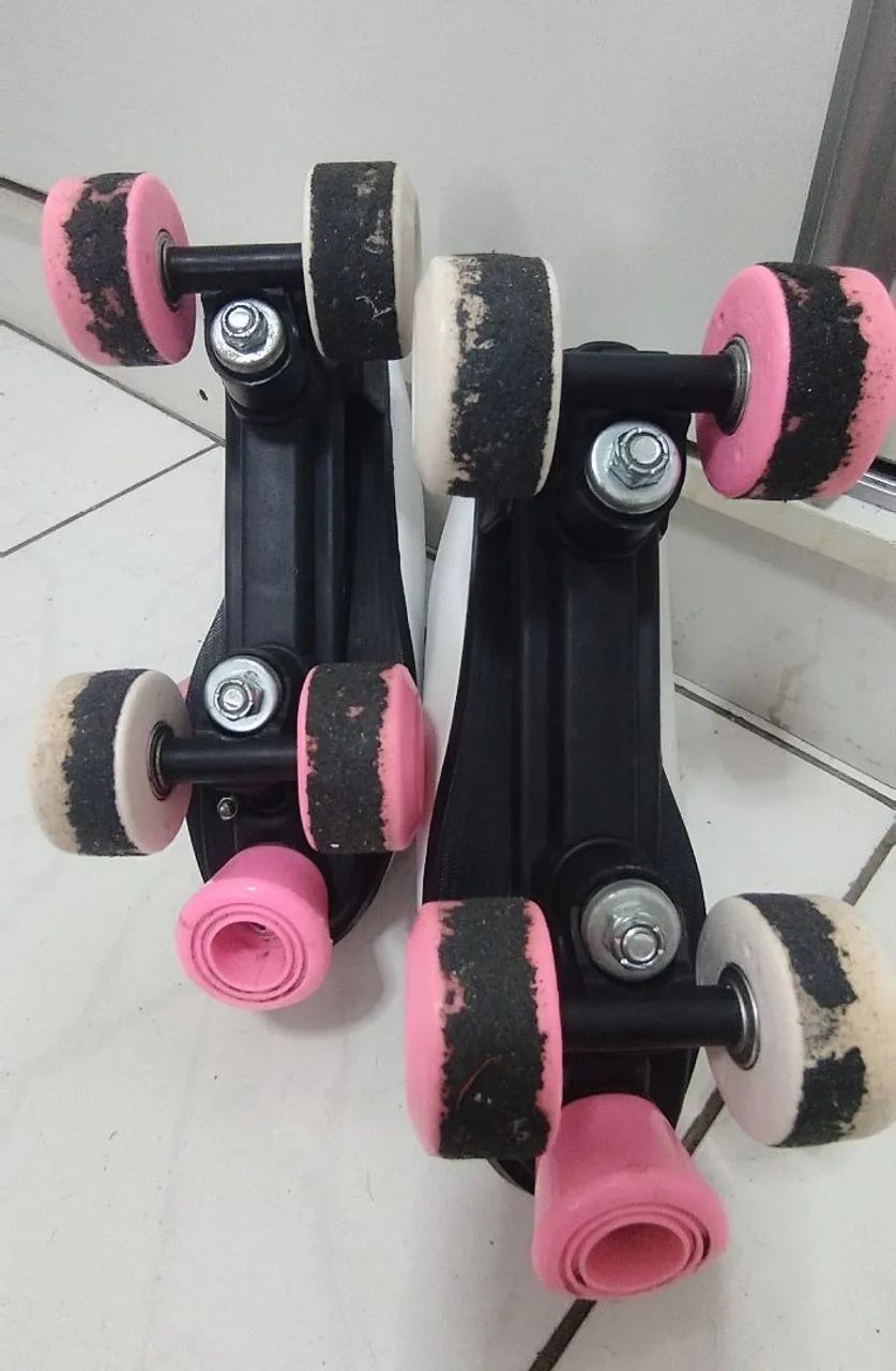 Patins Clássico 4 Rodas 37/38 Branco e Rosa Fun - Foto 4