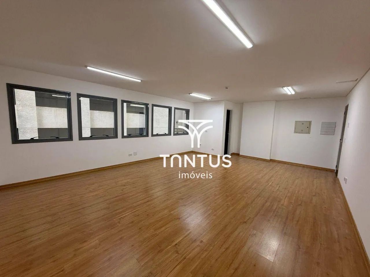 Sala Comercial no Link-e Offices  Perfeita para seu escritório no Cabral! - Foto 4