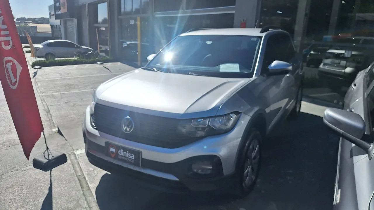 T-Cross Excelente estado (banco de couro)