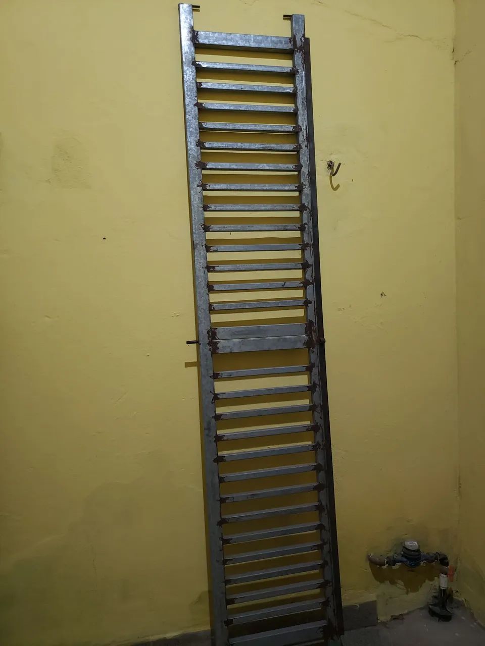 Dois portões de chapa galvanizada  - Foto 4