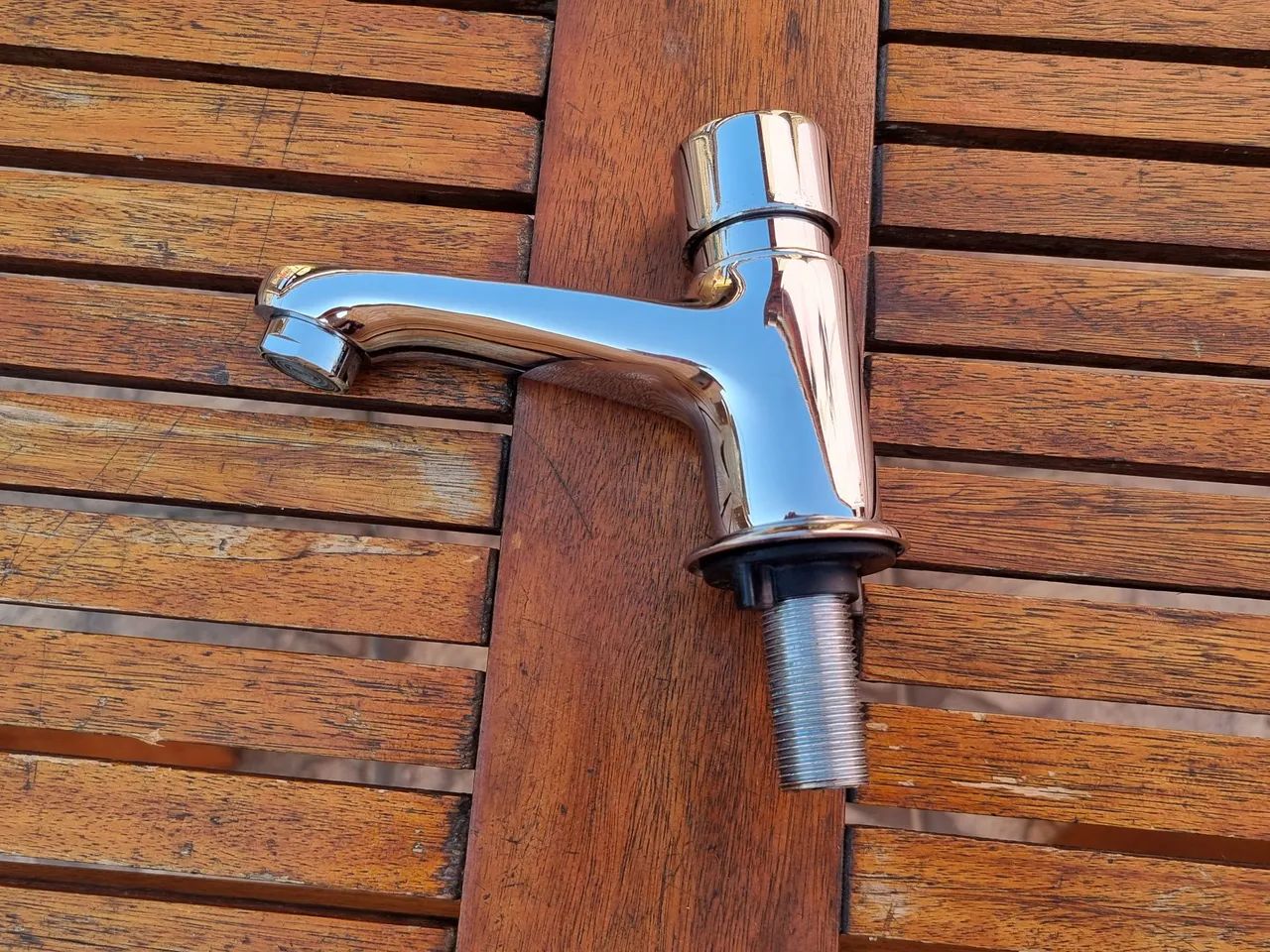 Torneira para Banheiro de Mesa Fabrimar Acquapress Antivandalismo