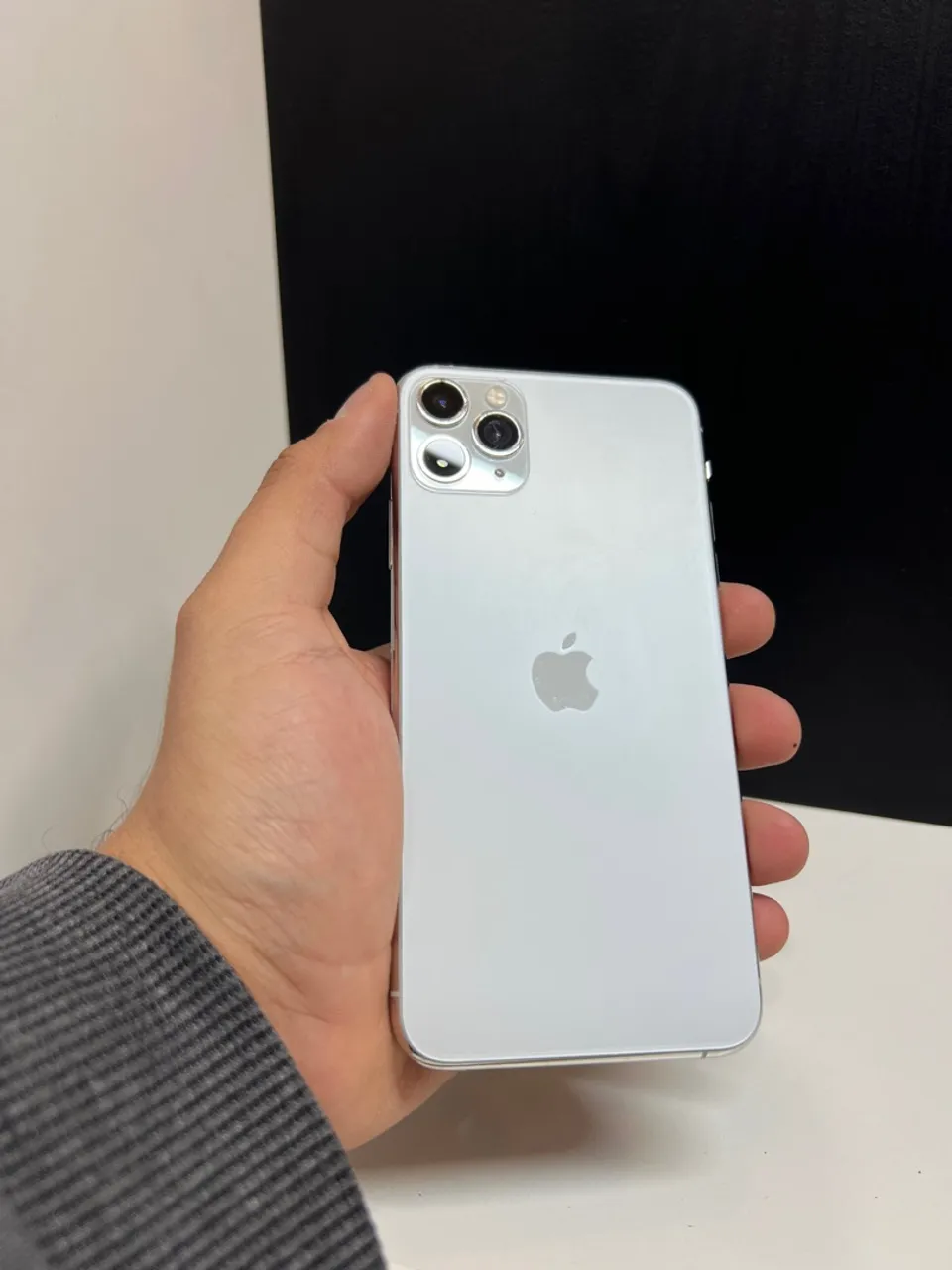 iPhone 11 Pro Max Branco - 256gb