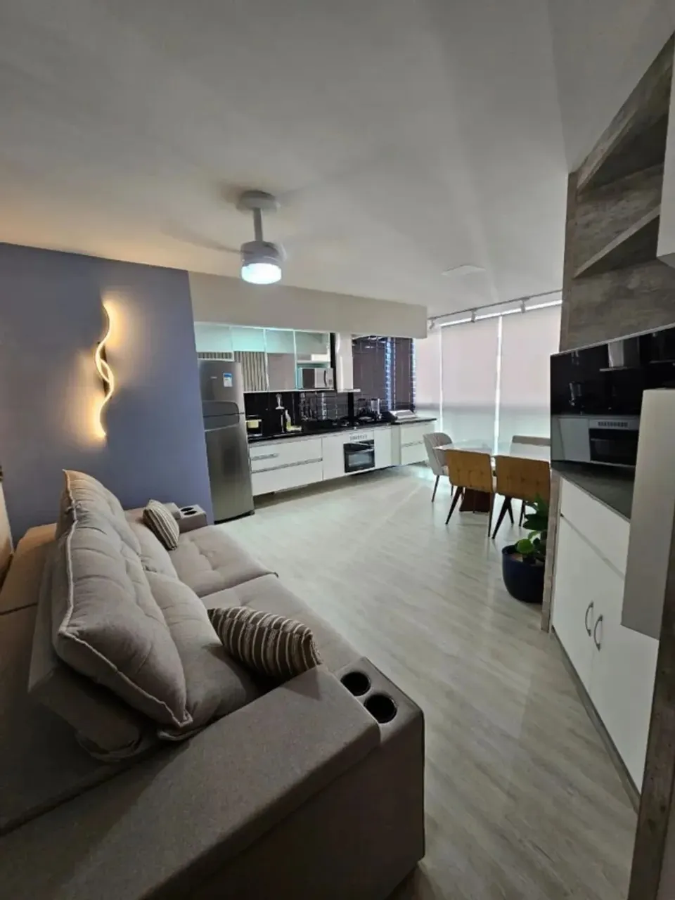 Apartamento à venda em Vitória-ES, Enseada do Suá: 1 quarto, 1 sala, 1 banheiro, 2 vagas,