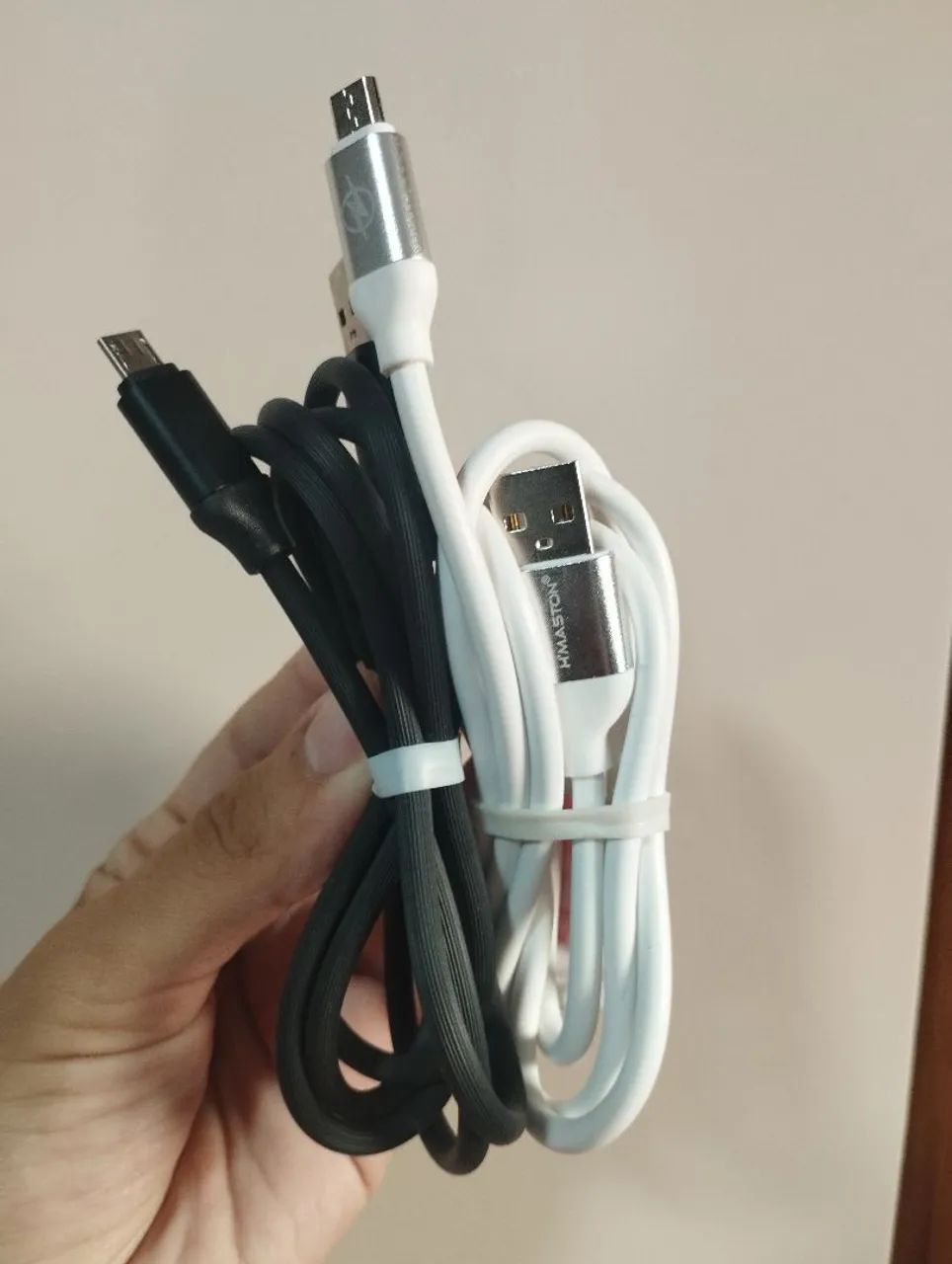Cabos USB para Celular TIPO-C E V8  - Foto 2