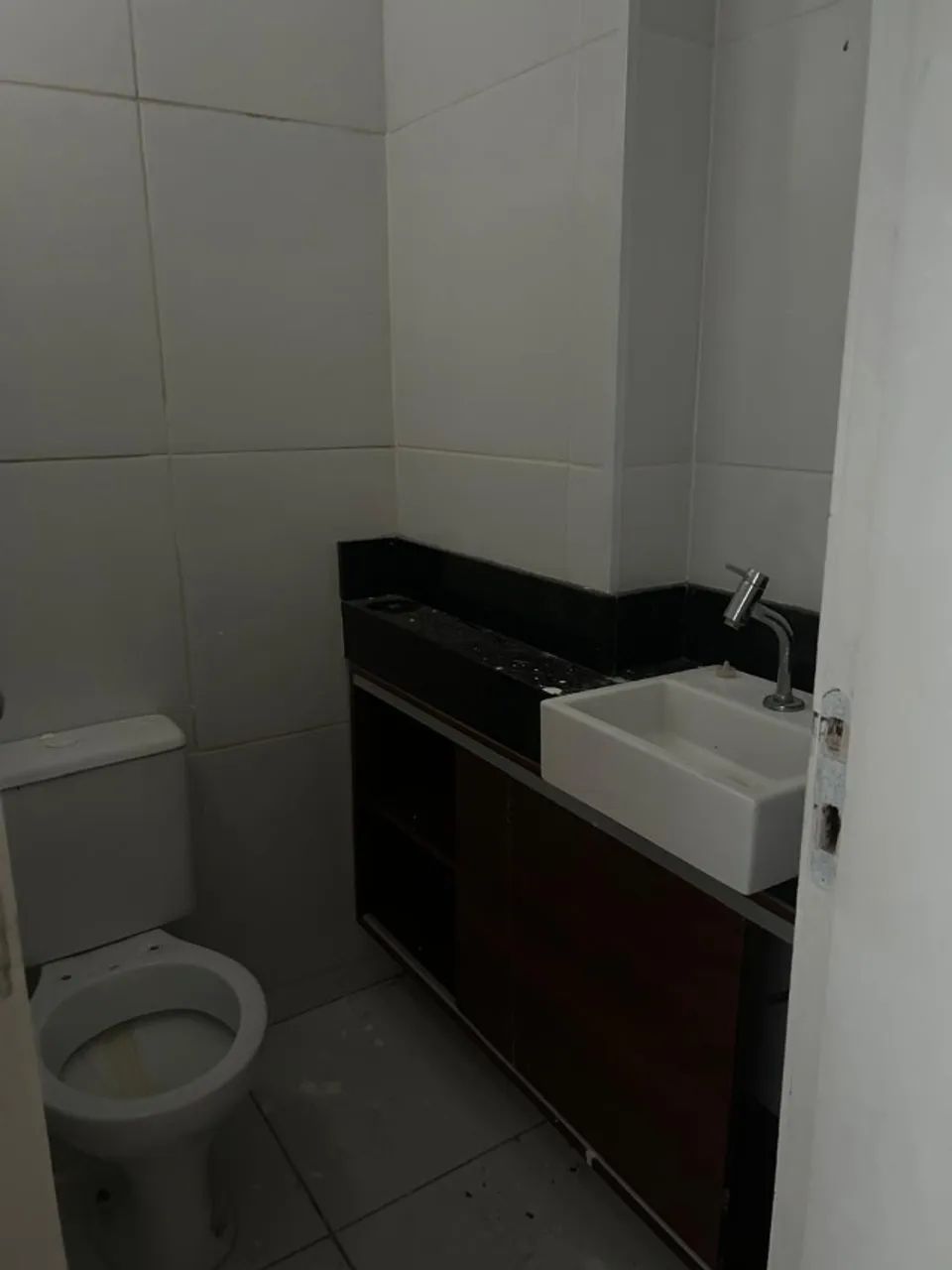 Alugo sala comercial na Av. Santos Dumont, ao lado do Hospital Gênesis - Foto 3