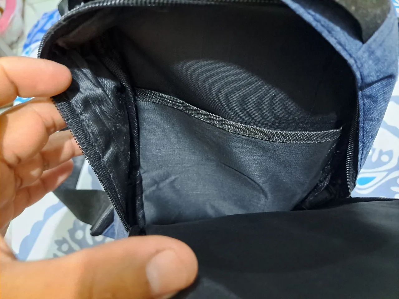 02 Pochetes da Nike e Kkaiste Originais - Foto 3