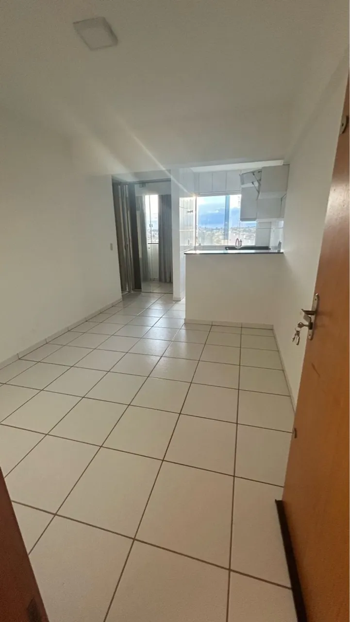 Aluguel. A 350 metros da faculdade de medicina
