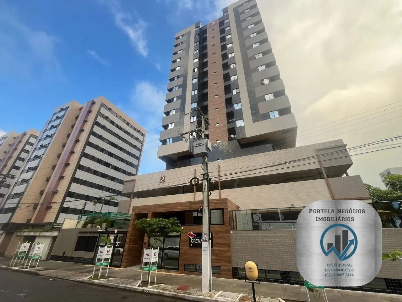 Apto na Jatiúca, 3/4, suíte, varanda, planejados, 2 vagas, 76m²