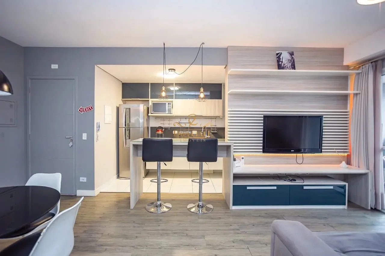 APARTAMENTO PARA LOCAÇÃO COM 2 DORMITÓRIOS NO CENTRO DE CURITIBA