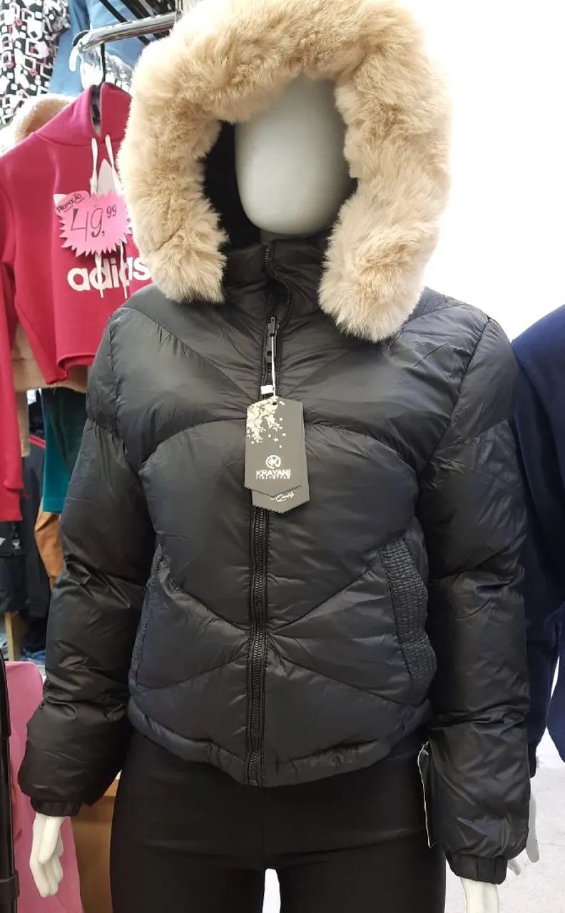 Jaqueta de inverno com capuz de pele