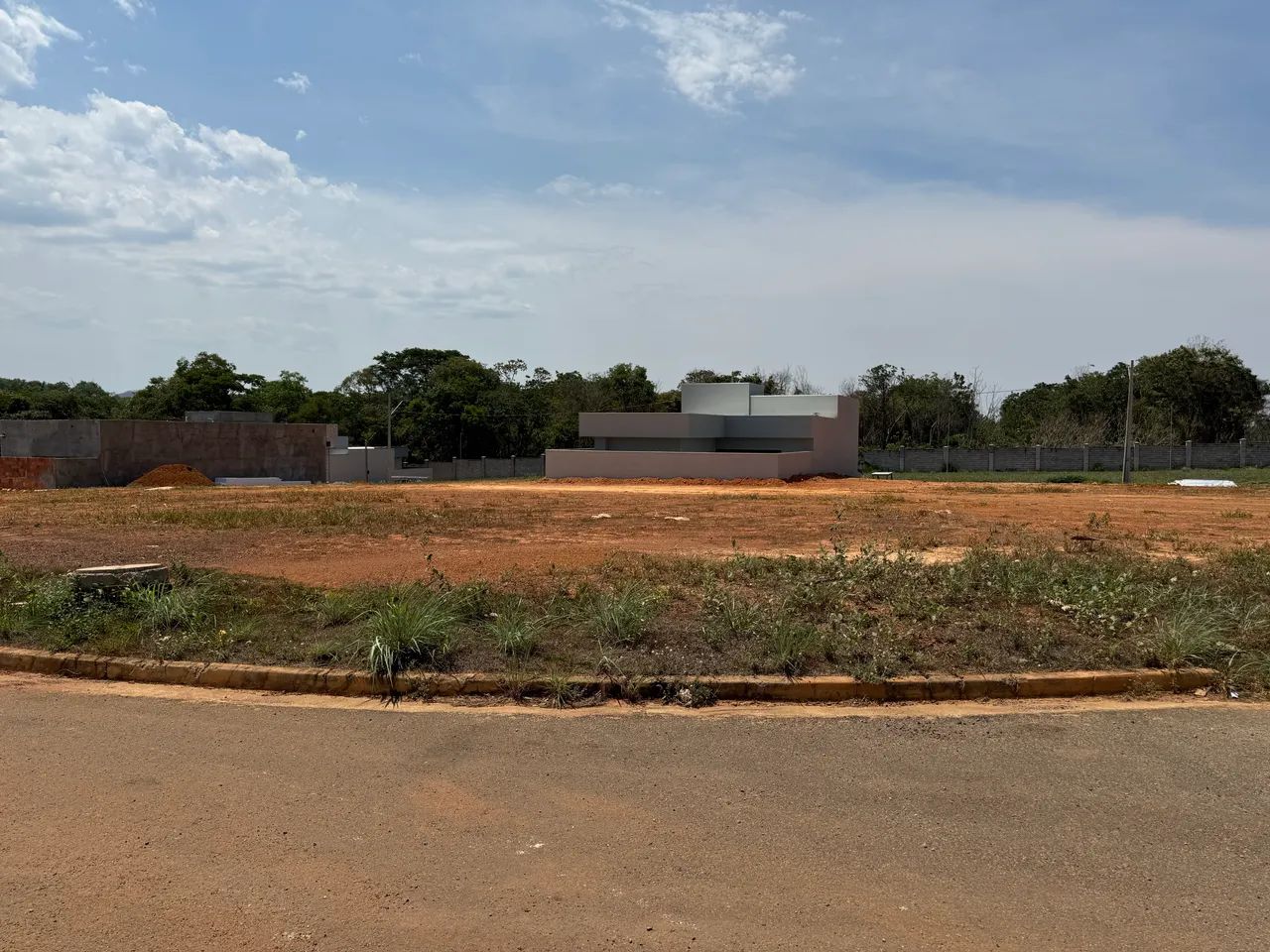 LOTE EM CONDOMÍNIO FECHADO. - Foto 4