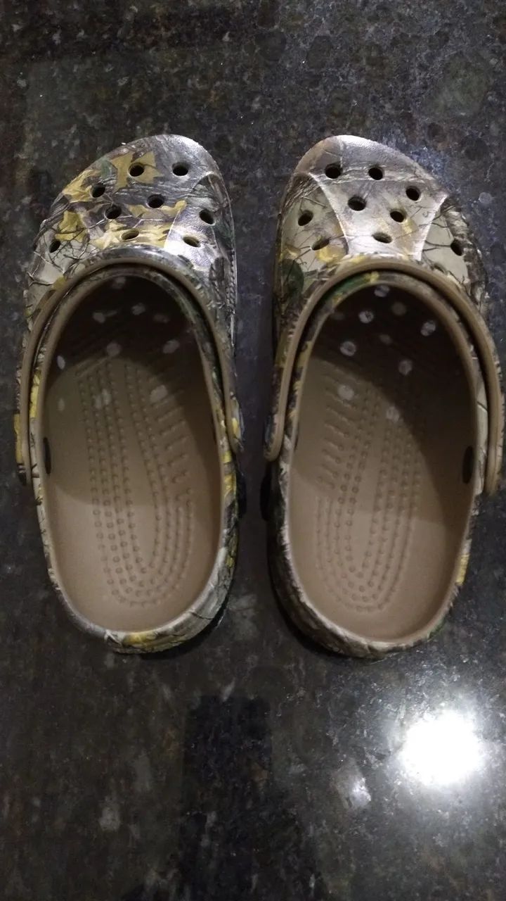 Crocs Camufladas Infantis - Foto 2