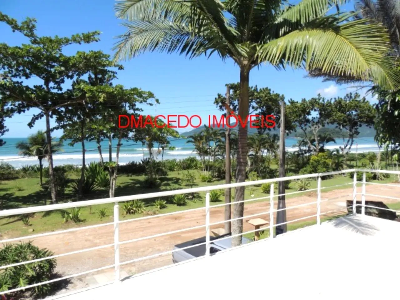Casa para alugar em Condominio Lagoinha de 447.00m² com 7 Quartos e 4 Suites
