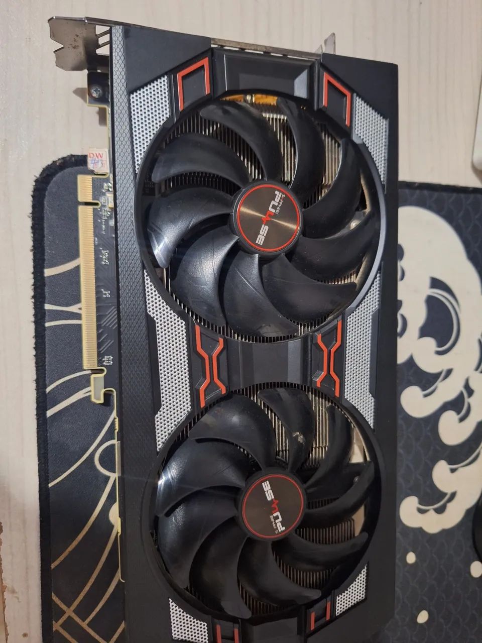 Rx5600xt 6gb with defect64308650417411120