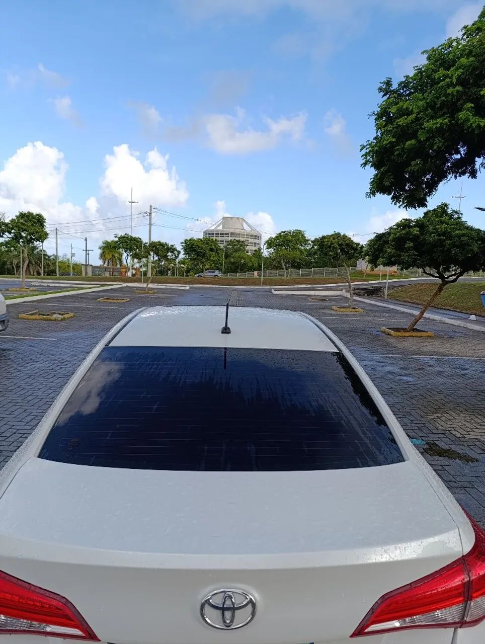 Yares Sedan Top De Linha Com Teto Solar!!! - Foto 4