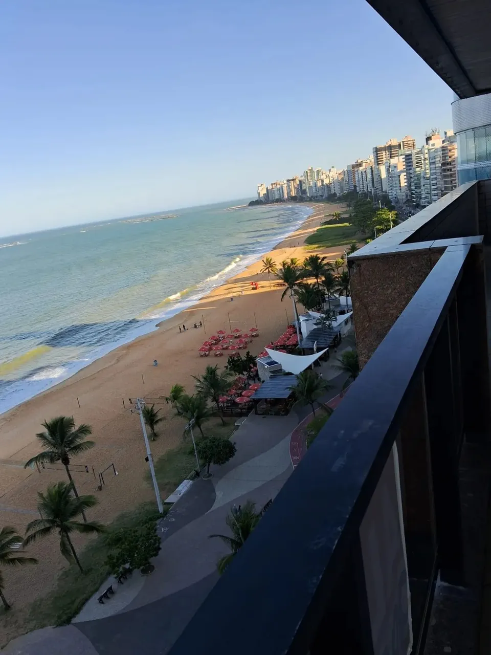 Apartamento 4 quartos/suíte para locação de frente para o mar na Praia da Costa!