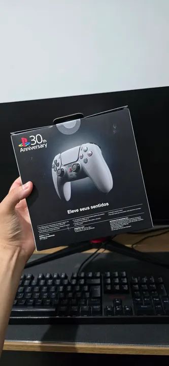 DualSense - Edicão limitada do 30° aniversário - LACRADO - Foto 3